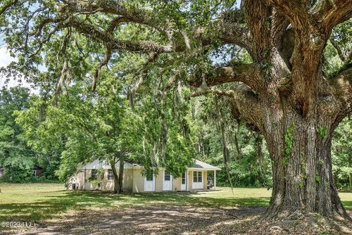 144 Middlefield Cir, Seabrook, SC, 29940-3206 | Card Image