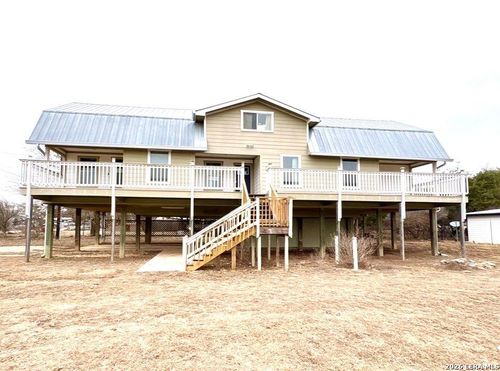 519 Enchanted River Dr, Bandera, TX, 78003 | Card Image