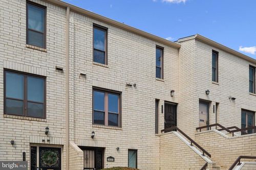 2811-2811 31st Pl Ne, WASHINGTON, DC, 20018-1603 | Card Image