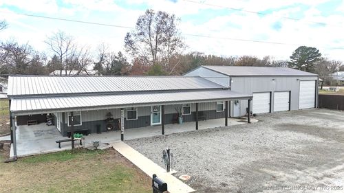 421298 E 1168 Rd, Eufaula, OK, 74432-4011 | Card Image