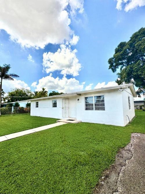 30120 Sw 149th Ave, Homestead, FL, 33033-3719 | Card Image