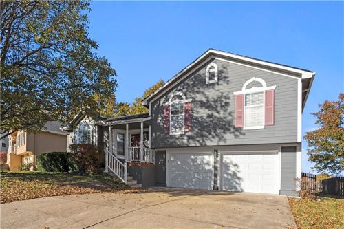 1908 Se 6th Terrace, Lee's Summit, MO, 64063 | Card Image