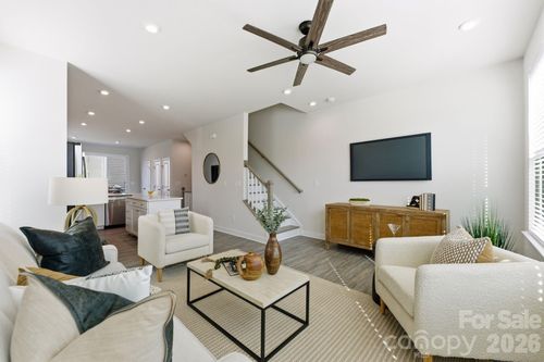 3730 Ellington St, Charlotte, NC, 28211-1106 | Card Image