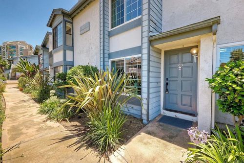 103-4024 Crystal Dawn Lane, San Diego, CA, 92122 | Card Image