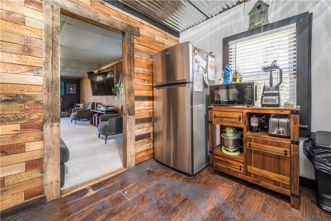 337 Whitestown Rd, House other with 3 bedrooms, 1 bathrooms and 6 parking in Butler PA | Image 12