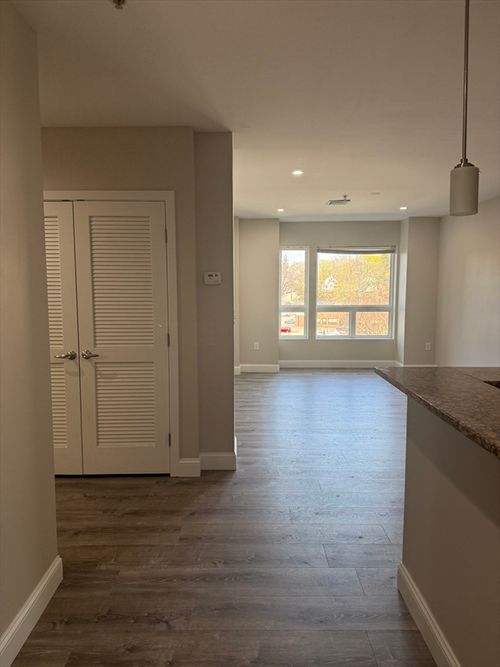 apt-313-75 S Main St, Attleboro, MA, 02703-2956 | Card Image