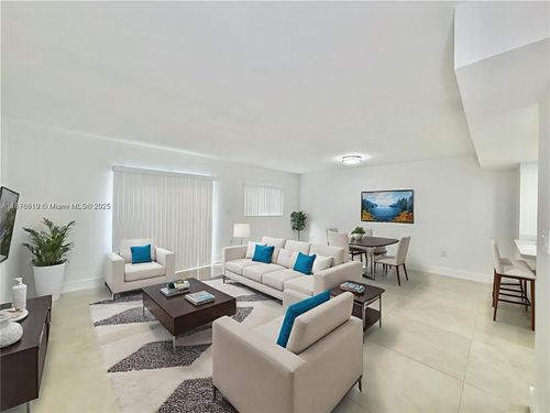 apt-108-20818 San Simeon Way, Miami, FL, 33179-1753 | Card Image