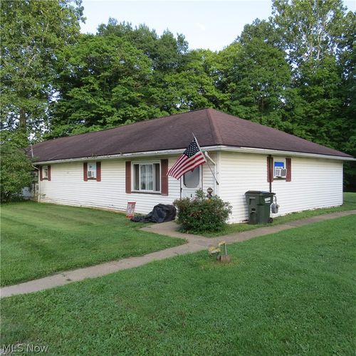4100 Marihill Dr Se, Minerva, OH, 44657-1060 | Card Image