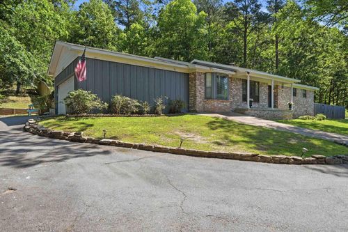 16400 Colonel Glenn Rd, Little Rock, AR, 72210-1611 | Card Image
