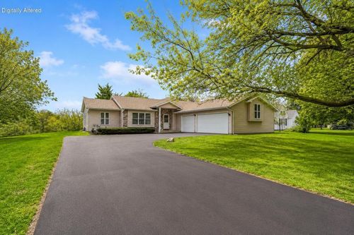 9371 S Chicago Road, Oak Creek, WI, 53154 | Card Image