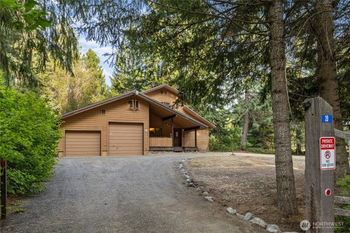 20 Oakmont Dr, Cle Elum, WA, 98922-9368 | Card Image