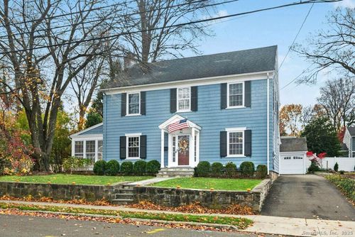 12 Merrill Rd, Norwalk, CT, 06851-3906 | Card Image