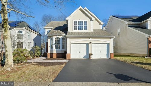 5 Mcelroy Ln, Belle Mead, NJ, 08502-4324 | Card Image