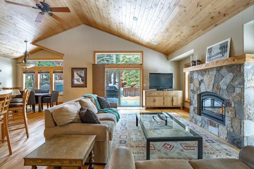 7282 9th Ave, Tahoma, CA, 96142 | Card Image