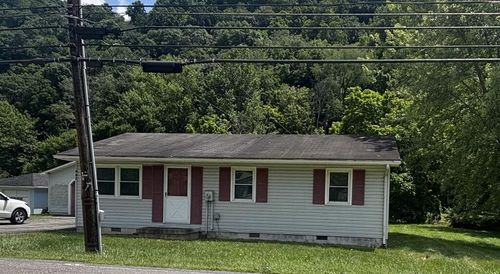 442 Indian Creek Road, Cedar Bluff, VA, 24609 | Card Image