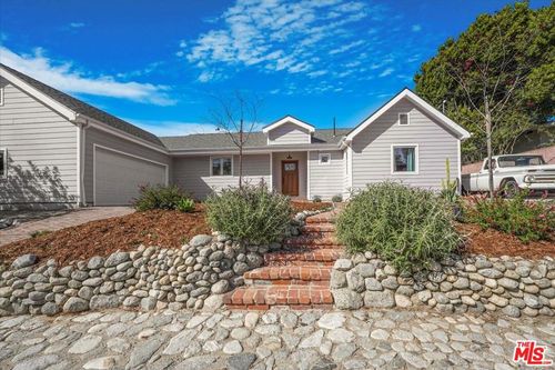 10763 Wheatland Ave, Shadow Hills, CA, 91040-1255 | Card Image