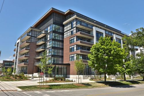 602-1 Neighbourhood Lane, Etobicoke, ON, M8Y0C7 | Card Image