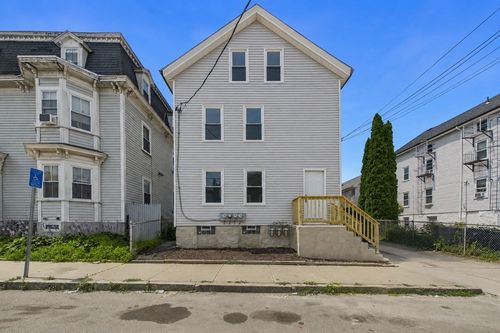 201 Wade St, Fall River, MA, 02721-6874 | Card Image