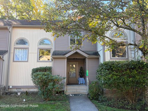 123 Northslope Ii Rd, East Stroudsburg, PA, 18302-7818 | Card Image