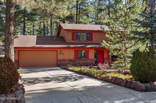 3238 S Lindsey Loop, Flagstaff, AZ, 86005-9015 | Card Image