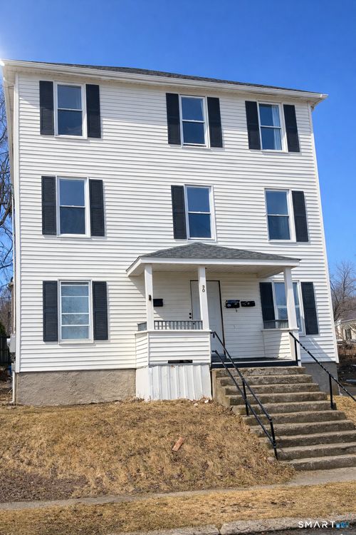 30 Cottage St, Bristol, CT, 06010-6200 | Card Image
