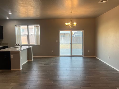 1018 Clover Ln, Roswell, NM, 88203-2555 | Card Image