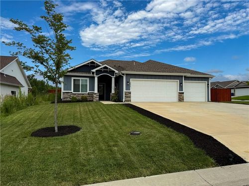 2617 Bridgewater Dr, Lawrence, KS, 66046-5631 | Card Image