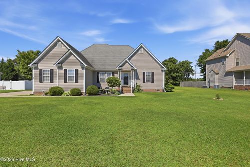 105 Center Cross Dr, Elizabeth City, NC, 27909-5175 | Card Image