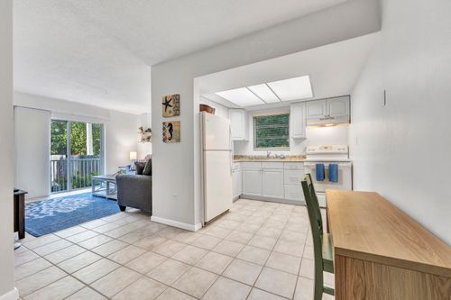 apt-6-1129 Pebble Beach Ln, Duck Key, FL, 33050-3750 | Card Image