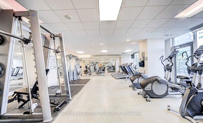 1007 - 7165 Yonge St, Condo with 2 bedrooms, 1 bathrooms and 1 parking in Thornhill ON | Image 19