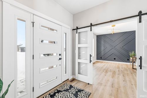 50637 Stonecutter Dr, Granger, IN, 46530-4350 | Card Image