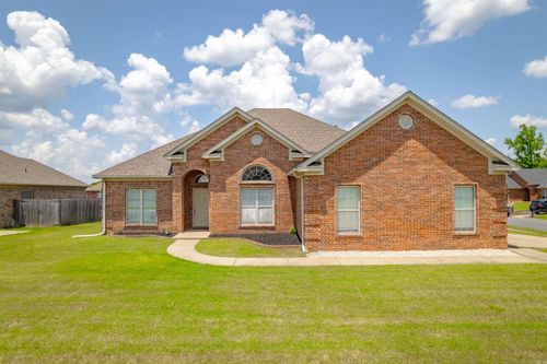 2351 Lakeshore Ln, Cabot, AR, 72023-7054 | Card Image