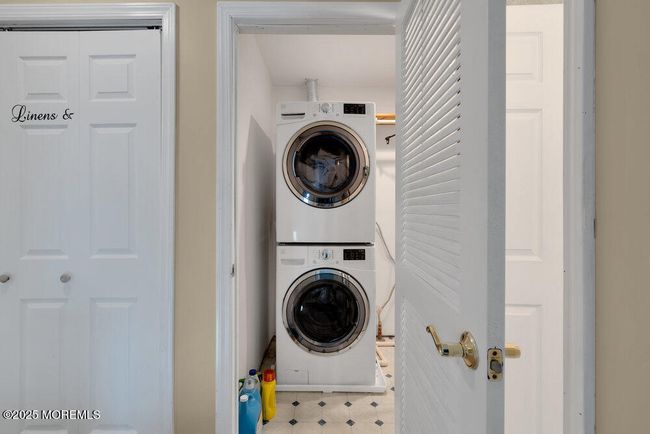 Laundry Room | Image 38