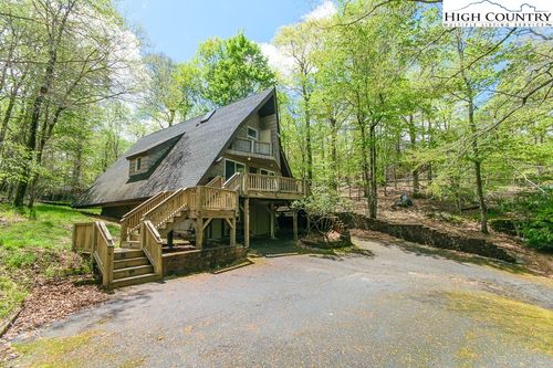 205 Spring Branch Rd, Beech Mountain, NC, 28604-8267 | Card Image