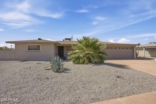 6337 E Des Moines St, Mesa, AZ, 85205-6727 | Card Image
