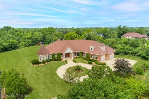 20 Terra Vita Ct, South Barrington, IL, 60010-7137 | Card Image