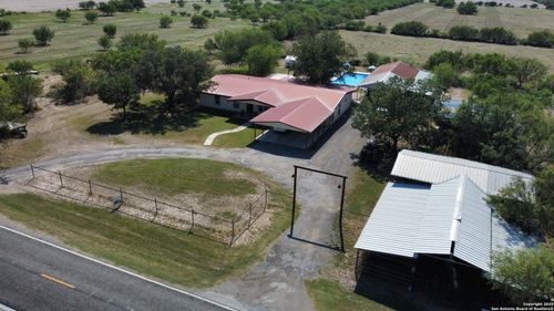 2755 Fm 1436, La Pryor, TX, 78872 | Card Image