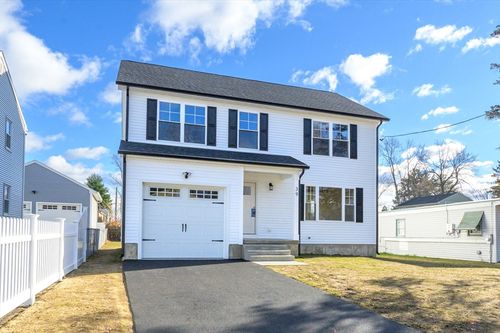 39 Wallace St, Springfield, MA, 01119-1631 | Card Image