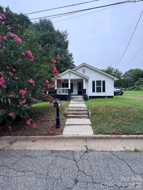 512 S Gray St, Gastonia, NC, 28052-3640 | Card Image