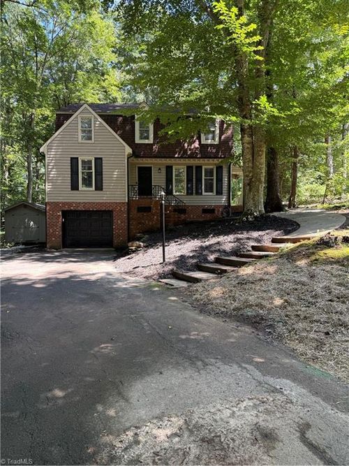 2535 Wedge Pl, Asheboro, NC, 27205-0811 | Card Image