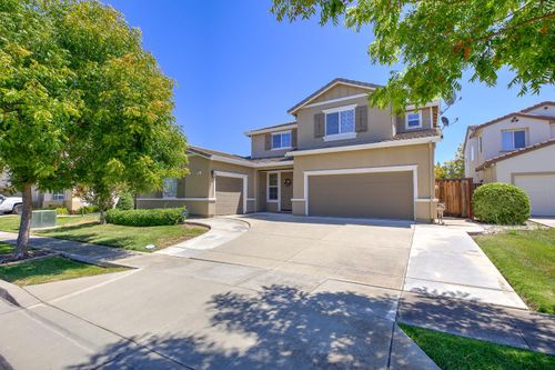 3765 Castaic Ct, West Sacramento, CA, 95691-5471 | Card Image