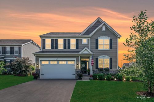 47 Windstone Dr, North Aurora, IL, 60542-6613 | Card Image