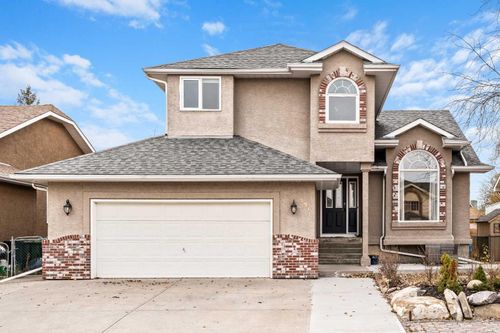 296 Lakeside Greens Cres, Chestermere, AB, T1X1C3 | Card Image