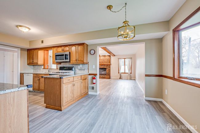86 Bunker Hill Rd, House other with 3 bedrooms, 3 bathrooms and null parking in Lawrence NJ | Image 15
