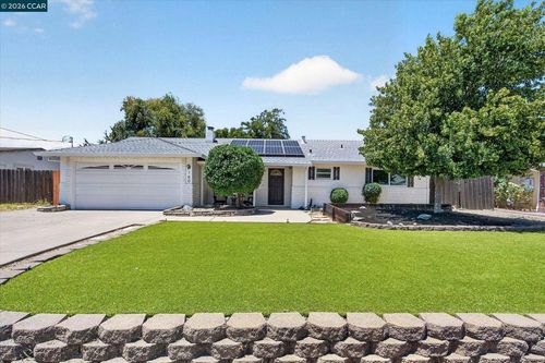 160 Cleopatra Dr, Pleasant Hill, CA, 94523-3410 | Card Image