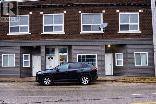 249 Church St, St. Catharines, ON, L2R3E8 | Card Image