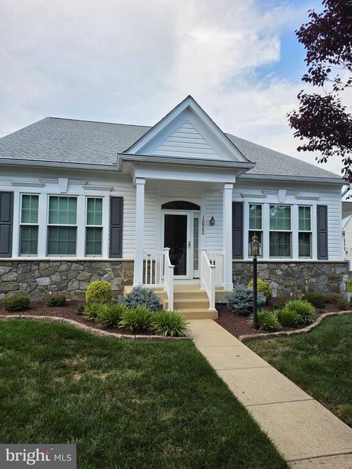 12900 Barrons Reach Ln, BRISTOW, VA, 20136-2543 | Card Image