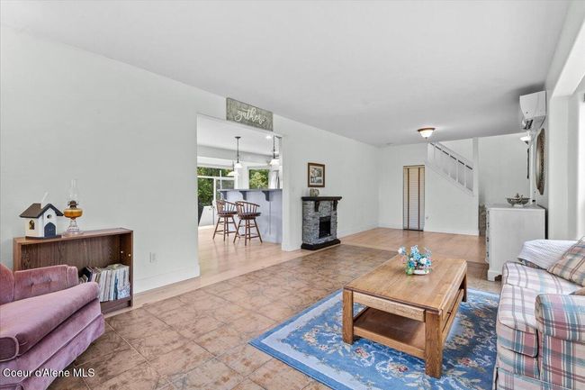 596 Overlake View Rd, House other with 3 bedrooms, 3 bathrooms and null parking in Cocolalla ID | Image 7