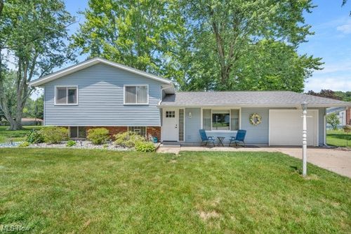 2220 Brighton Pl, Madison, OH, 44057-2503 | Card Image