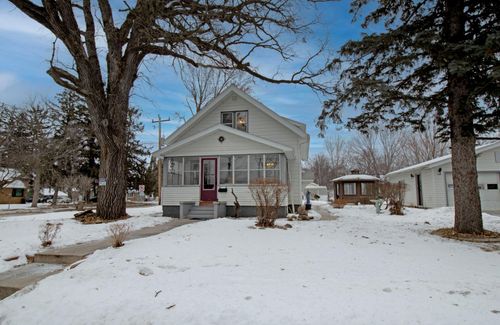 720 3rd Ave N, Sauk Rapids, MN, 56379-1633 | Card Image